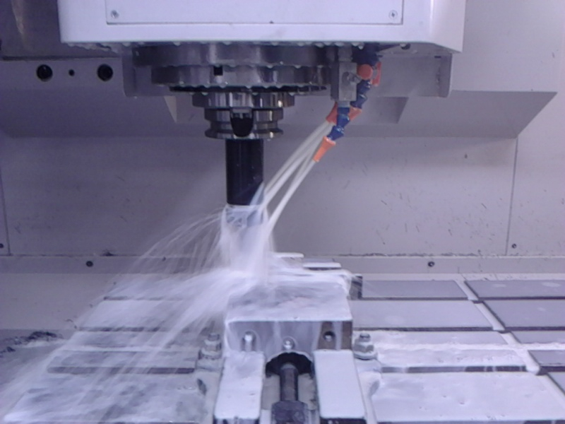 滿足哪些技術(shù)要求才算優(yōu)秀的工業(yè)清洗劑呢?